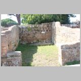 1173 ostia - castrum - decumanus maximus - mura della cittadella primitiva (castrum).jpg